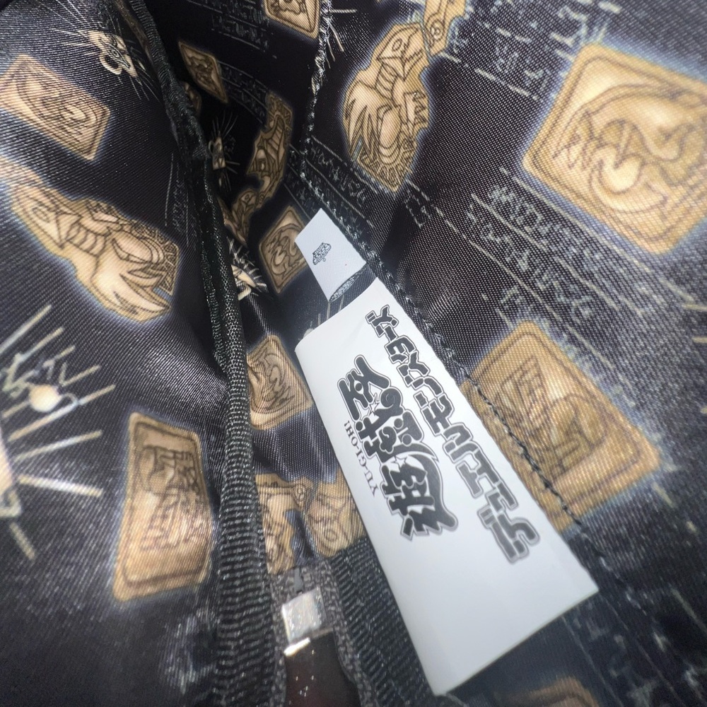 RARE!!! Yu-Gi-Oh! Blue-Eyes White Dragon 3D Black and Gray Backpack. Like New! - Picture 12 of 12